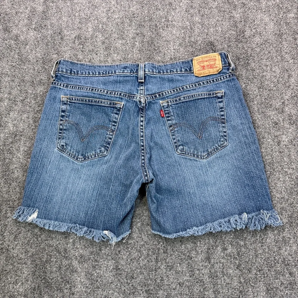 Vtg Levis Nouveau 515 Cut off Shorts Womens‎ 14M Blue Denim Shortie Frayed Hem
